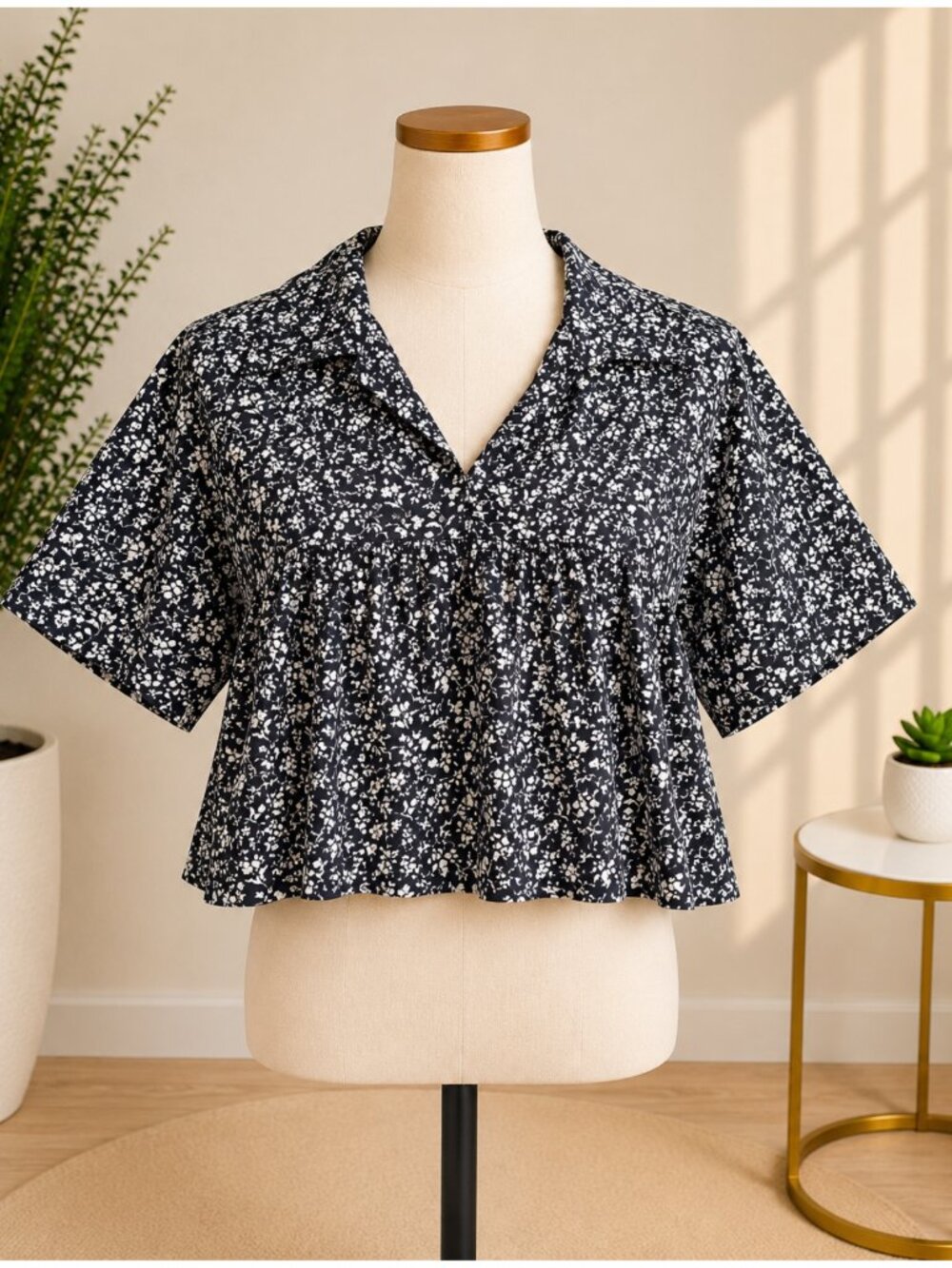 Zara Floral Print Blouse Size S NWT